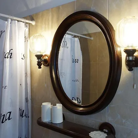 Villa-lena Apartman *
