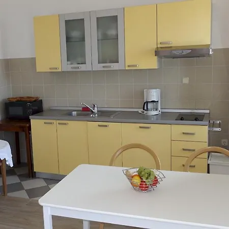 Apartman Villa-lena *
